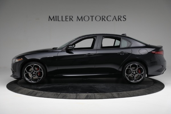 New 2022 Alfa Romeo Giulia Veloce for sale Sold at McLaren Greenwich in Greenwich CT 06830 3