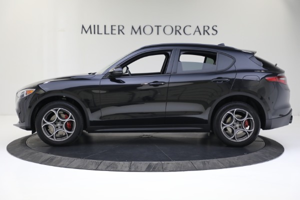 New 2022 Alfa Romeo Stelvio Sprint for sale Sold at McLaren Greenwich in Greenwich CT 06830 4