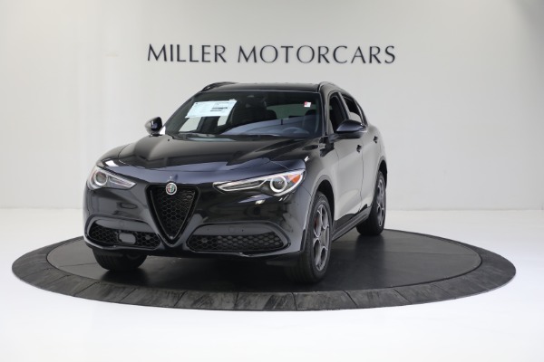 New 2022 Alfa Romeo Stelvio Sprint for sale Sold at McLaren Greenwich in Greenwich CT 06830 1