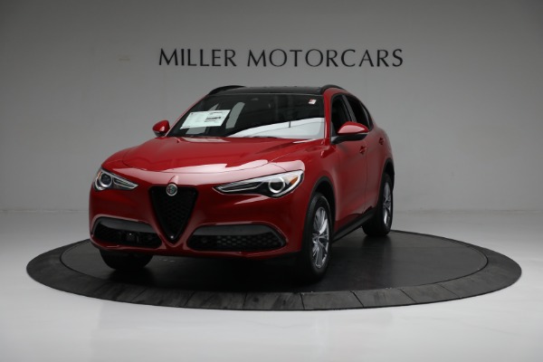 New 2022 Alfa Romeo Stelvio Sprint for sale Sold at McLaren Greenwich in Greenwich CT 06830 1