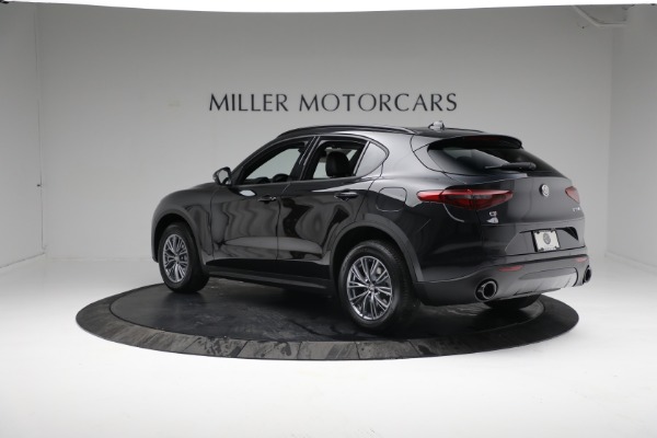 New 2022 Alfa Romeo Stelvio Sprint for sale Sold at McLaren Greenwich in Greenwich CT 06830 4