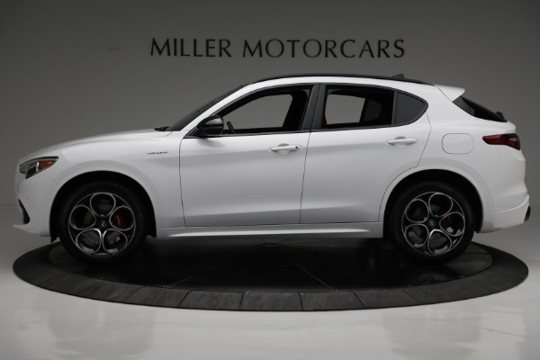 New 2022 Alfa Romeo Stelvio for sale Sold at McLaren Greenwich in Greenwich CT 06830 3