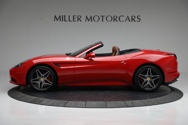 Used 2016 Ferrari California T for sale Sold at McLaren Greenwich in Greenwich CT 06830 3