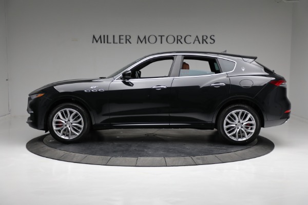 New 2022 Maserati Levante GT for sale Sold at McLaren Greenwich in Greenwich CT 06830 3