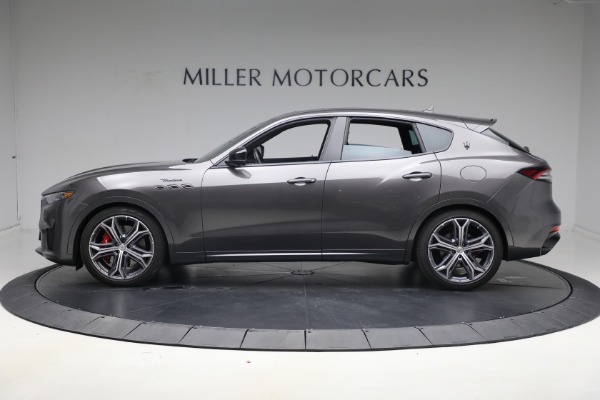 Used 2022 Maserati Levante Modena for sale Sold at McLaren Greenwich in Greenwich CT 06830 2