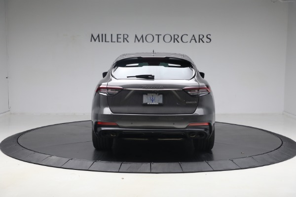 Used 2022 Maserati Levante Modena for sale Sold at McLaren Greenwich in Greenwich CT 06830 4