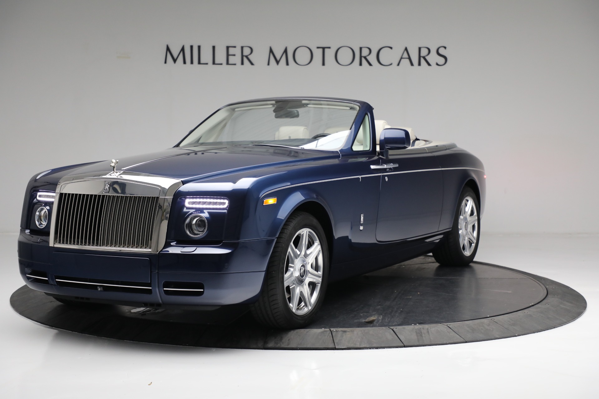 14kMile 2009 RollsRoyce Phantom Drophead Coupe for sale on BaT Auctions   withdrawn on November 23 2022 Lot 91485  Bring a Trailer