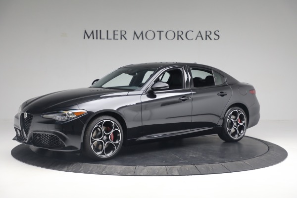 New 2022 Alfa Romeo Giulia Veloce for sale Sold at McLaren Greenwich in Greenwich CT 06830 2