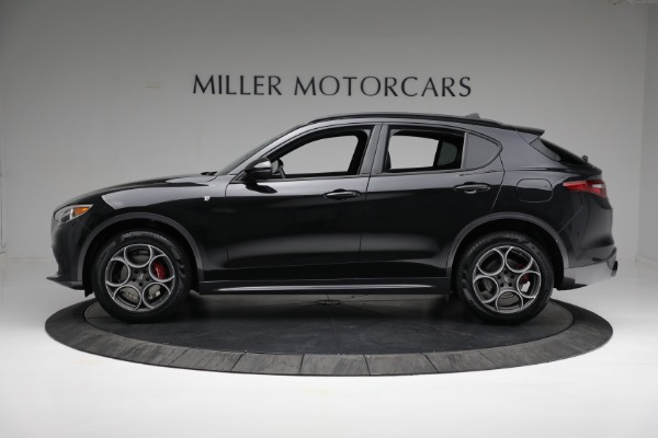 New 2022 Alfa Romeo Stelvio Ti for sale $53,455 at McLaren Greenwich in Greenwich CT 06830 3