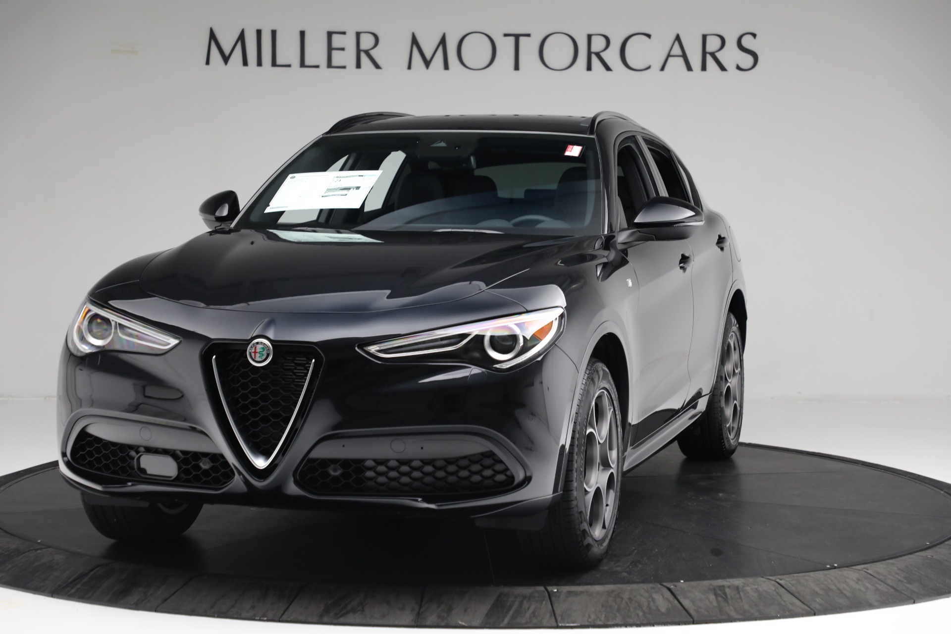 New 2022 Alfa Romeo Stelvio Ti for sale $53,455 at McLaren Greenwich in Greenwich CT 06830 1