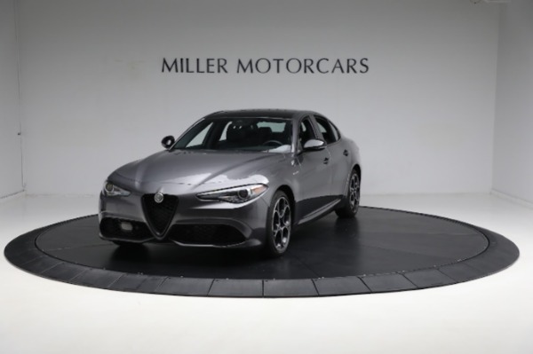 Used 2022 Alfa Romeo Giulia Veloce for sale $39,900 at McLaren Greenwich in Greenwich CT 06830 2