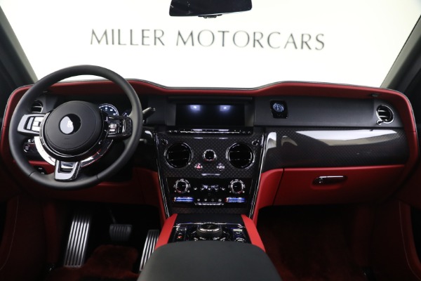 Used 2022 Rolls-Royce Black Badge Cullinan Black Badge for sale $429,900 at McLaren Greenwich in Greenwich CT 06830 4