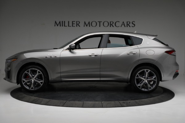 New 2022 Maserati Levante GT for sale Sold at McLaren Greenwich in Greenwich CT 06830 3