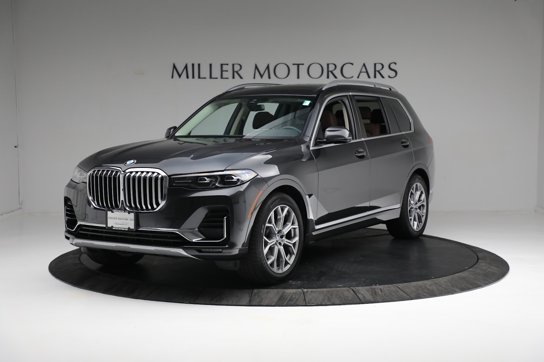 Used 2020 BMW X7 xDrive40i for sale Sold at McLaren Greenwich in Greenwich CT 06830 1