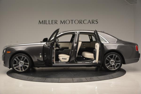 Used 2016 Rolls-Royce Ghost for sale Sold at McLaren Greenwich in Greenwich CT 06830 3