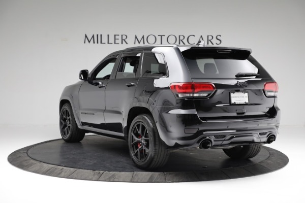 Used 2019 Jeep Grand Cherokee SRT for sale Sold at McLaren Greenwich in Greenwich CT 06830 4