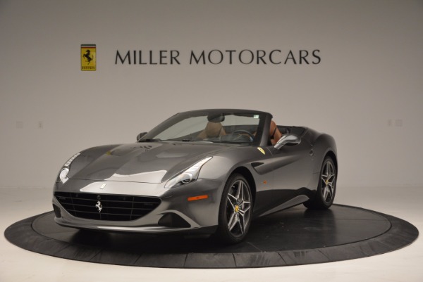 Used 2015 Ferrari California T for sale Sold at McLaren Greenwich in Greenwich CT 06830 1