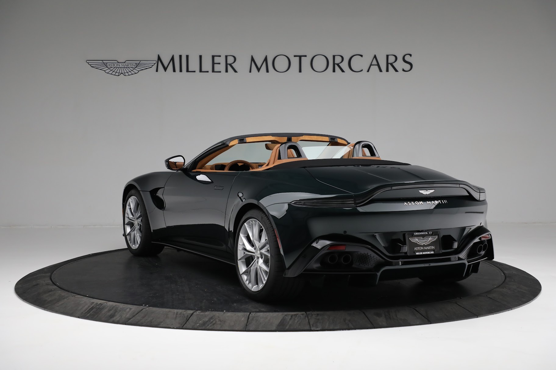 New 2022 Aston Martin Vantage Roadster For Sale (Special Pricing