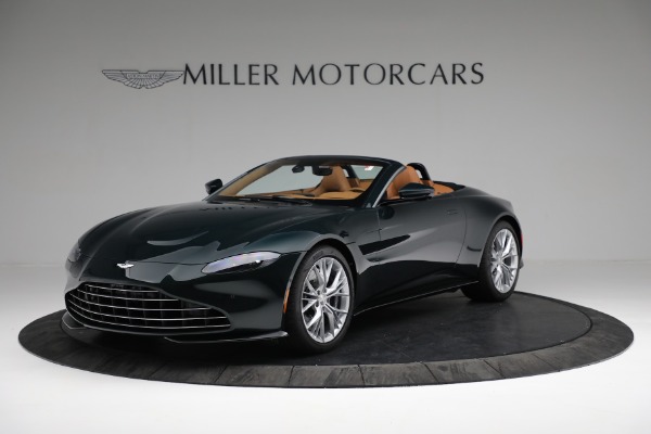 New 2022 Aston Martin Vantage Roadster for sale $192,716 at McLaren Greenwich in Greenwich CT 06830 1