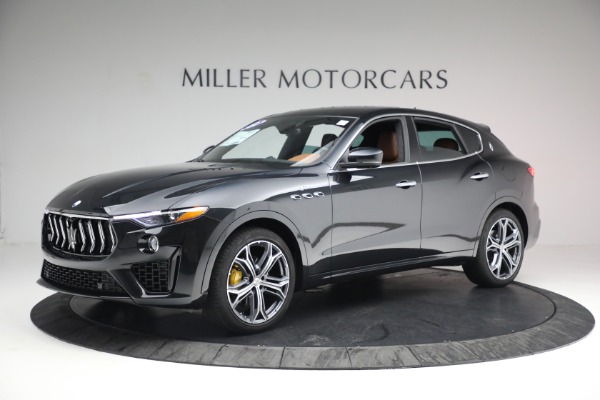 New 2022 Maserati Levante GT for sale Sold at McLaren Greenwich in Greenwich CT 06830 2