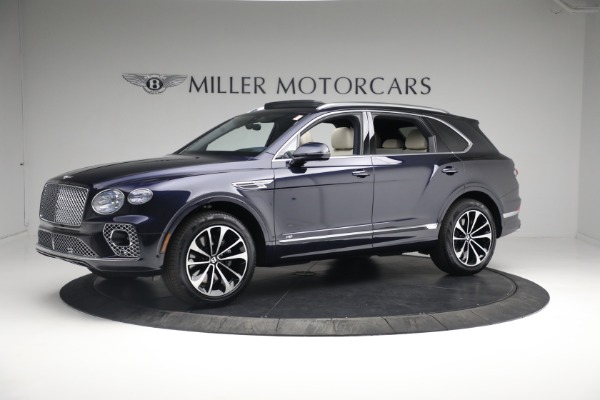 New 2022 Bentley Bentayga V8 for sale Sold at McLaren Greenwich in Greenwich CT 06830 2