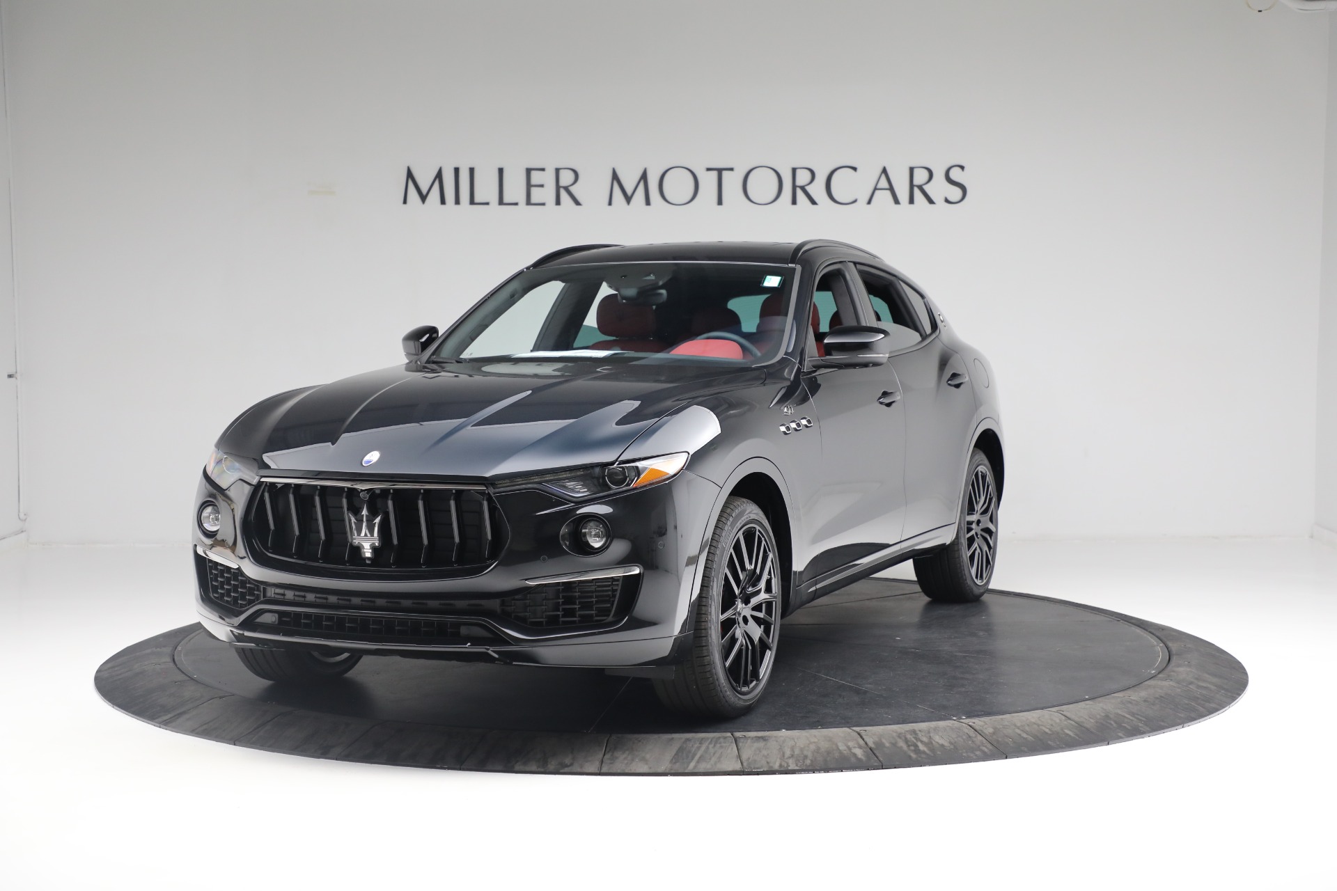 New 2022 Maserati Levante GT for sale $95,416 at McLaren Greenwich in Greenwich CT 06830 1