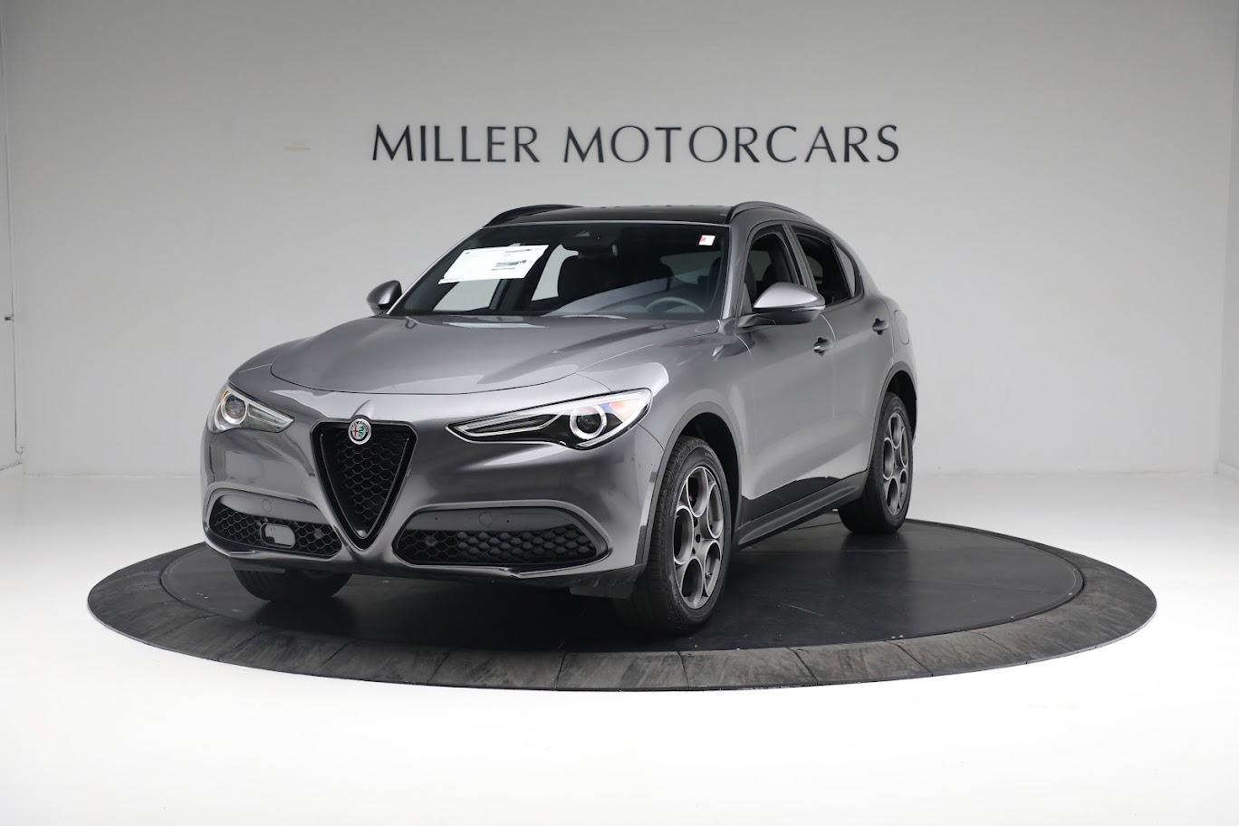 New 2022 Alfa Romeo Stelvio Sprint for sale Sold at McLaren Greenwich in Greenwich CT 06830 1