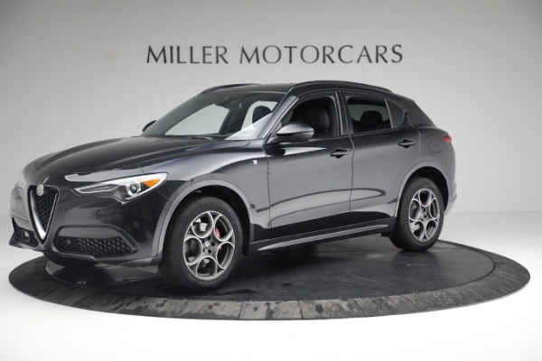 New 2022 Alfa Romeo Stelvio Ti for sale $56,975 at McLaren Greenwich in Greenwich CT 06830 2