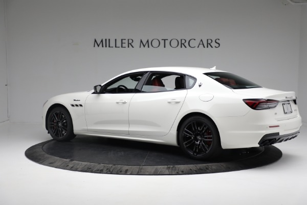 New 2022 Maserati Quattroporte Modena Q4 for sale $134,161 at McLaren Greenwich in Greenwich CT 06830 4