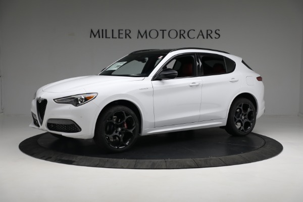 New 2022 Alfa Romeo Stelvio Veloce for sale Sold at McLaren Greenwich in Greenwich CT 06830 3