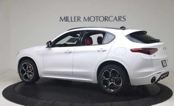 New 2022 Alfa Romeo Stelvio Veloce for sale Sold at McLaren Greenwich in Greenwich CT 06830 4