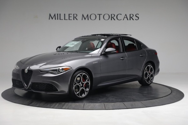 New 2022 Alfa Romeo Giulia Veloce for sale Sold at McLaren Greenwich in Greenwich CT 06830 2