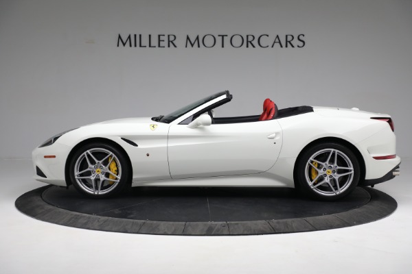 Used 2015 Ferrari California T for sale Sold at McLaren Greenwich in Greenwich CT 06830 3