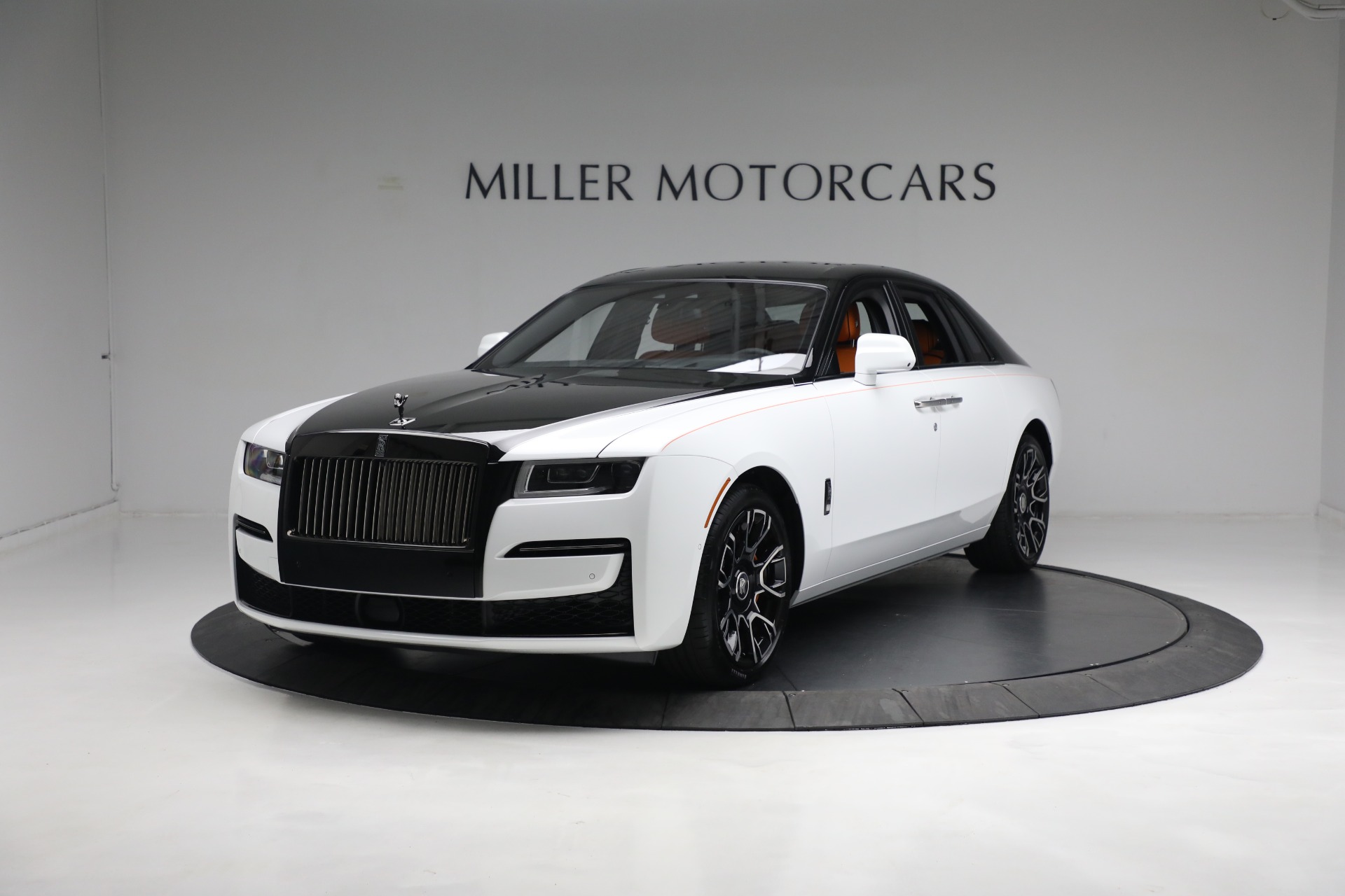 Used 2022 Rolls-Royce Ghost Black Badge for sale $394,900 at McLaren Greenwich in Greenwich CT 06830 1