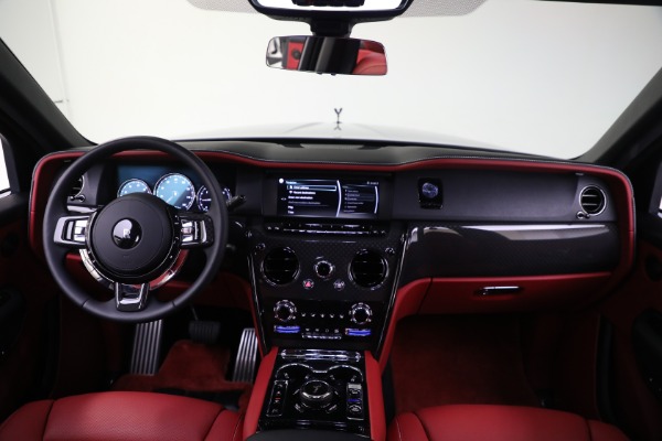 Used 2022 Rolls-Royce Black Badge Cullinan for sale Sold at McLaren Greenwich in Greenwich CT 06830 4