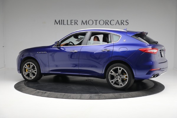 Used 2017 Maserati Levante S for sale Sold at McLaren Greenwich in Greenwich CT 06830 4