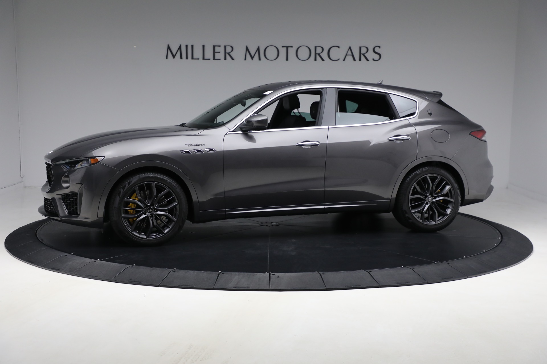 Used 2022 Maserati Levante Modena for sale $39,995 at McLaren Greenwich in Greenwich CT 06830 1
