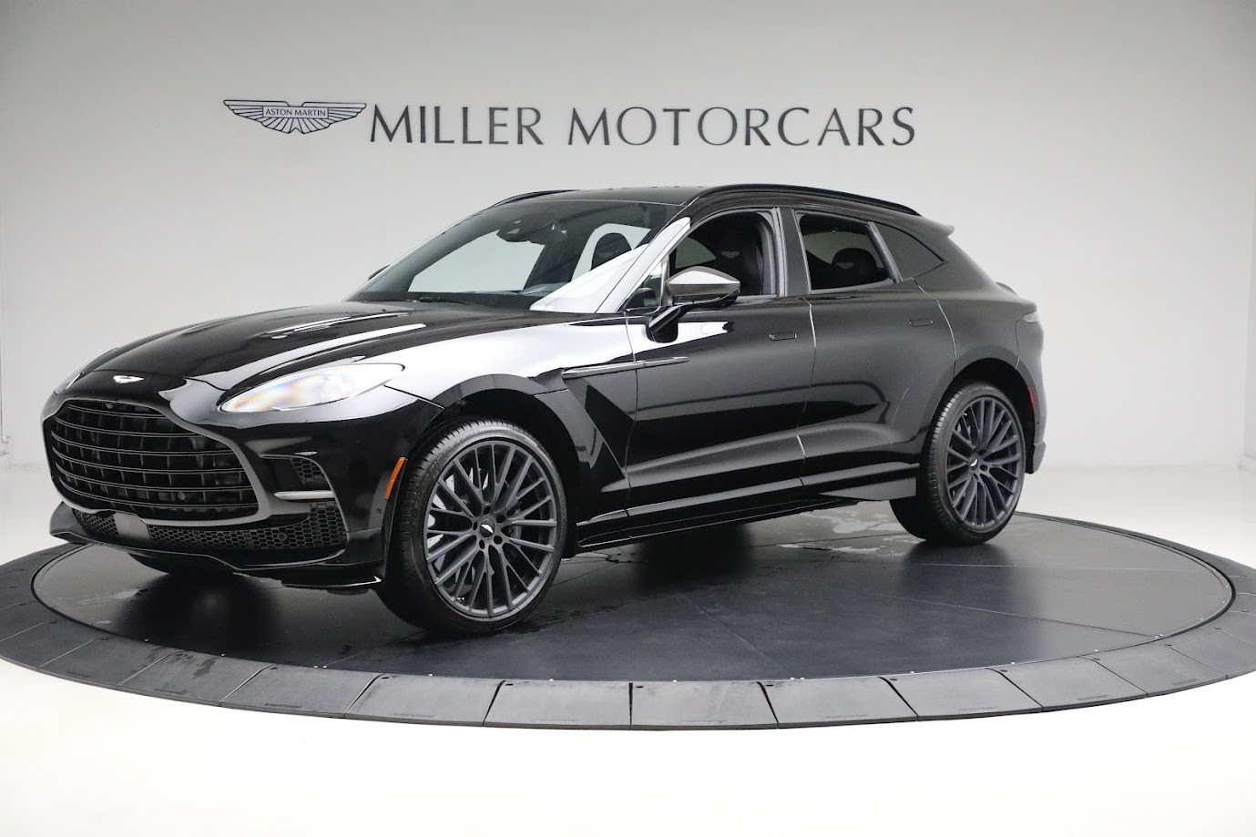 Used 2023 Aston Martin DBX 707 for sale Sold at McLaren Greenwich in Greenwich CT 06830 1