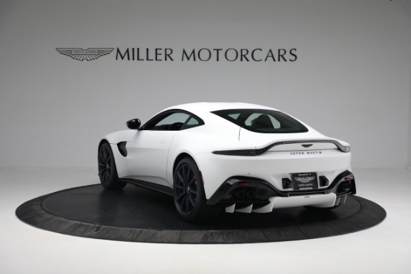 Used 2022 Aston Martin Vantage Coupe for sale $185,716 at McLaren Greenwich in Greenwich CT 06830 4