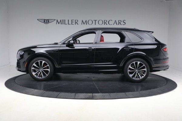 Used 2022 Bentley Bentayga V8 for sale $137,900 at McLaren Greenwich in Greenwich CT 06830 3