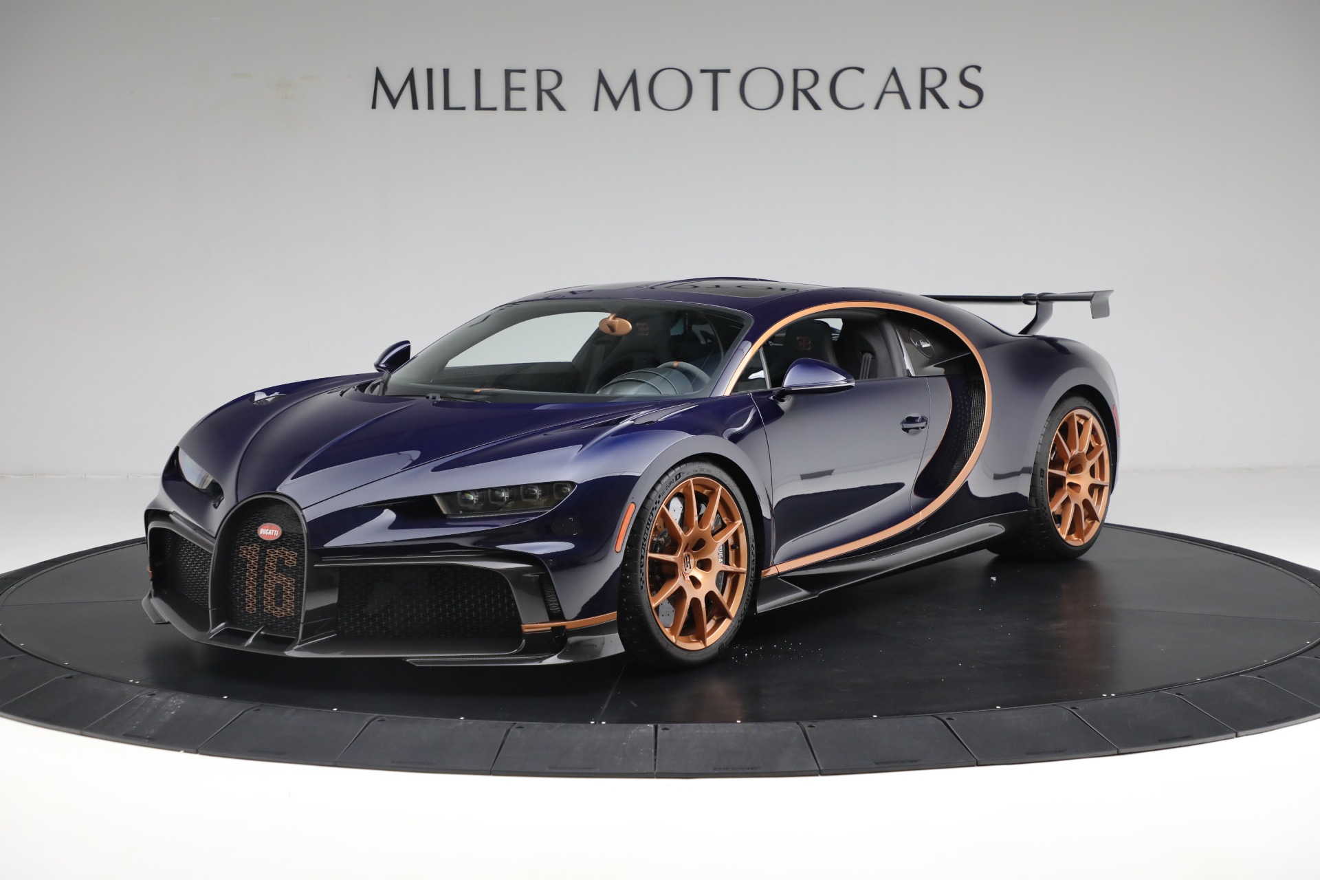 Used 2021 Bugatti Chiron Pur Sport for sale Sold at McLaren Greenwich in Greenwich CT 06830 1