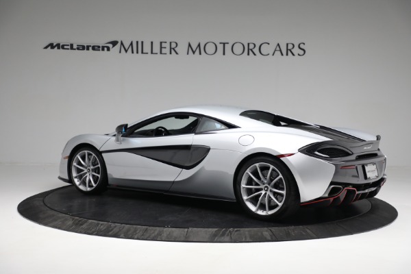 Used 2019 McLaren 570S for sale Sold at McLaren Greenwich in Greenwich CT 06830 3