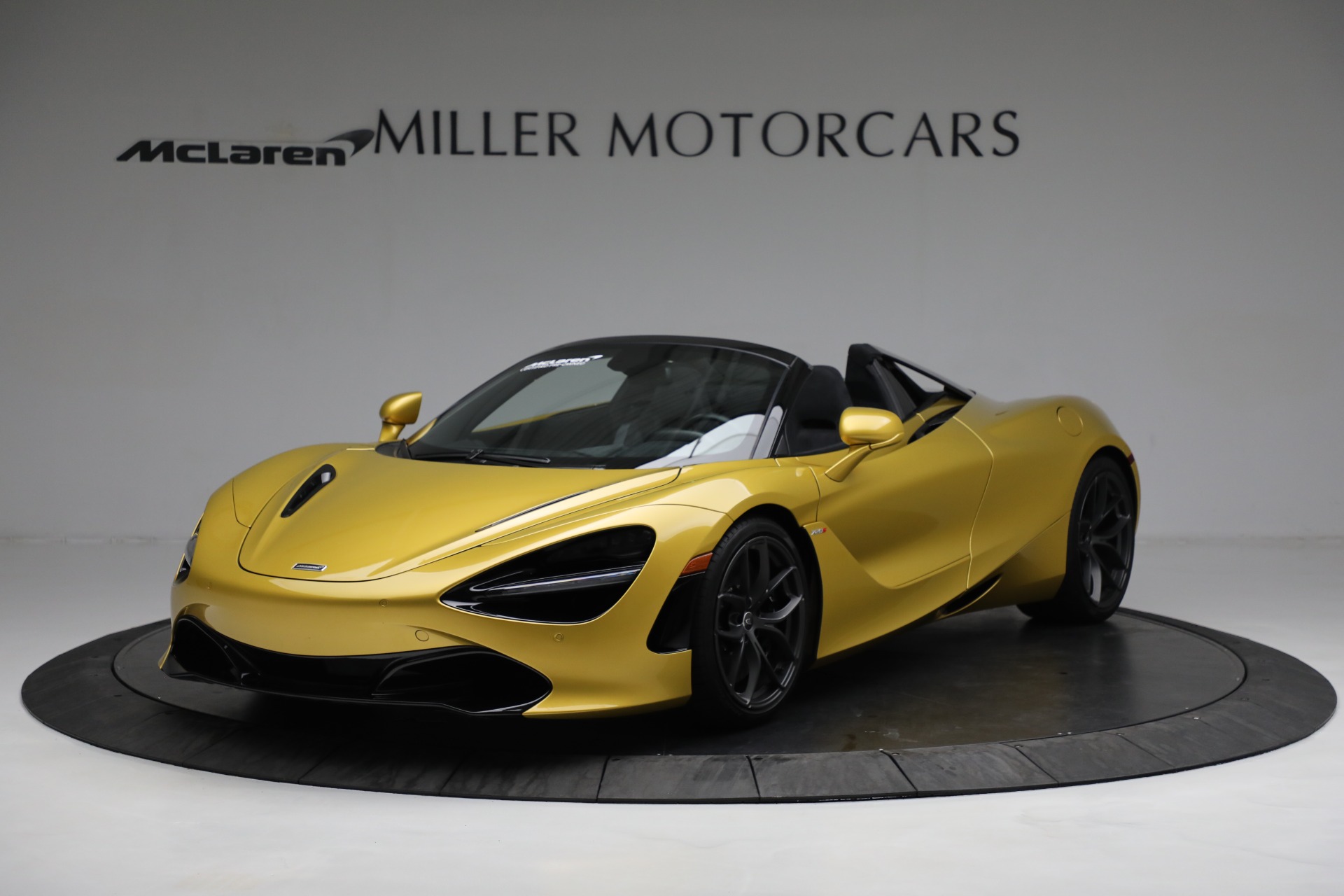 Used 2020 McLaren 720S Spider for sale Sold at McLaren Greenwich in Greenwich CT 06830 1