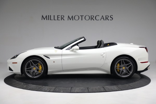 Used 2015 Ferrari California T for sale Sold at McLaren Greenwich in Greenwich CT 06830 3