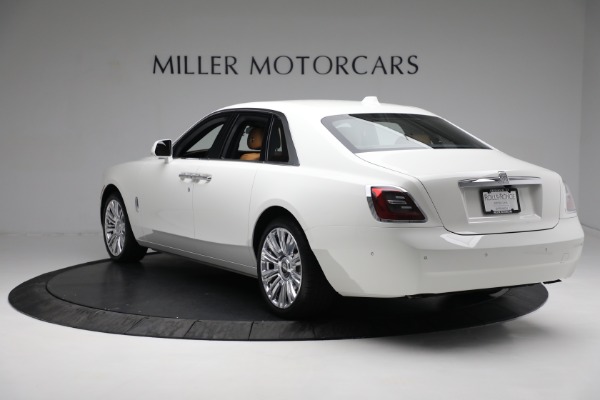 Used 2021 Rolls-Royce Ghost for sale $339,900 at McLaren Greenwich in Greenwich CT 06830 3