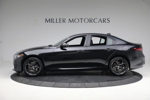 New 2023 Alfa Romeo Giulia Estrema for sale Sold at McLaren Greenwich in Greenwich CT 06830 2