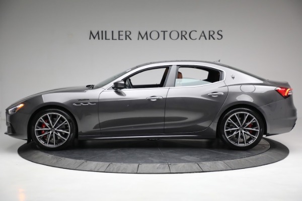 New 2023 Maserati Ghibli Modena Q4 for sale $98,295 at McLaren Greenwich in Greenwich CT 06830 3