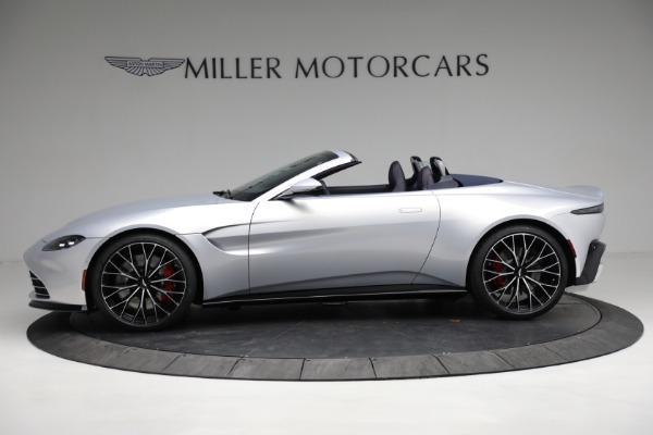 Used 2023 Aston Martin Vantage Roadster for sale $181,900 at McLaren Greenwich in Greenwich CT 06830 2