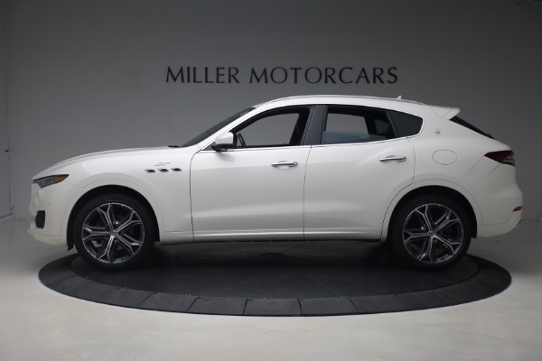 New 2023 Maserati Levante GT for sale $87,270 at McLaren Greenwich in Greenwich CT 06830 3