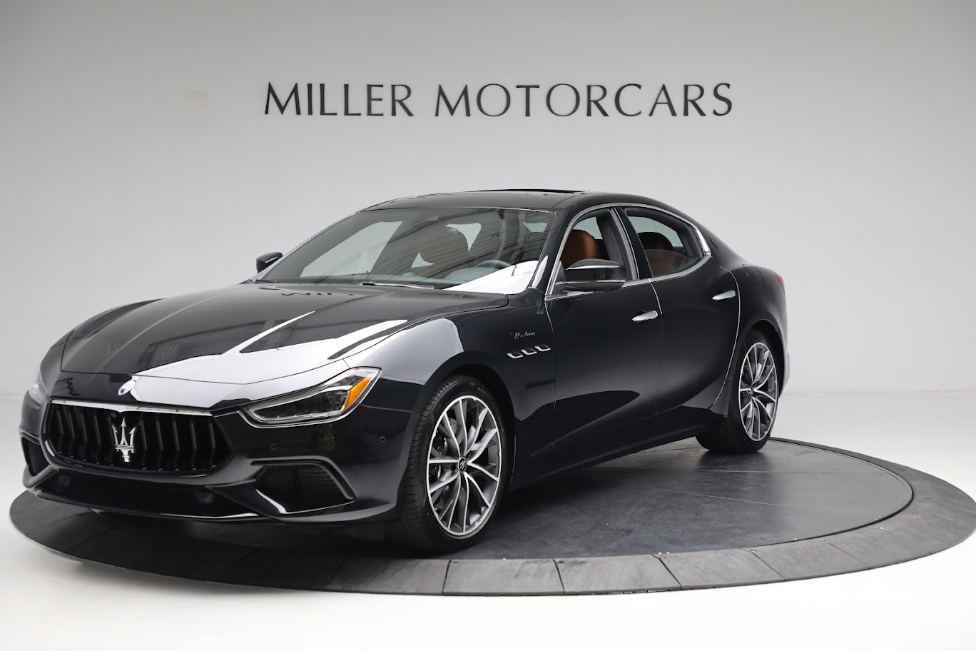 New 2023 Maserati Ghibli Modena Q4 for sale $89,847 at McLaren Greenwich in Greenwich CT 06830 1